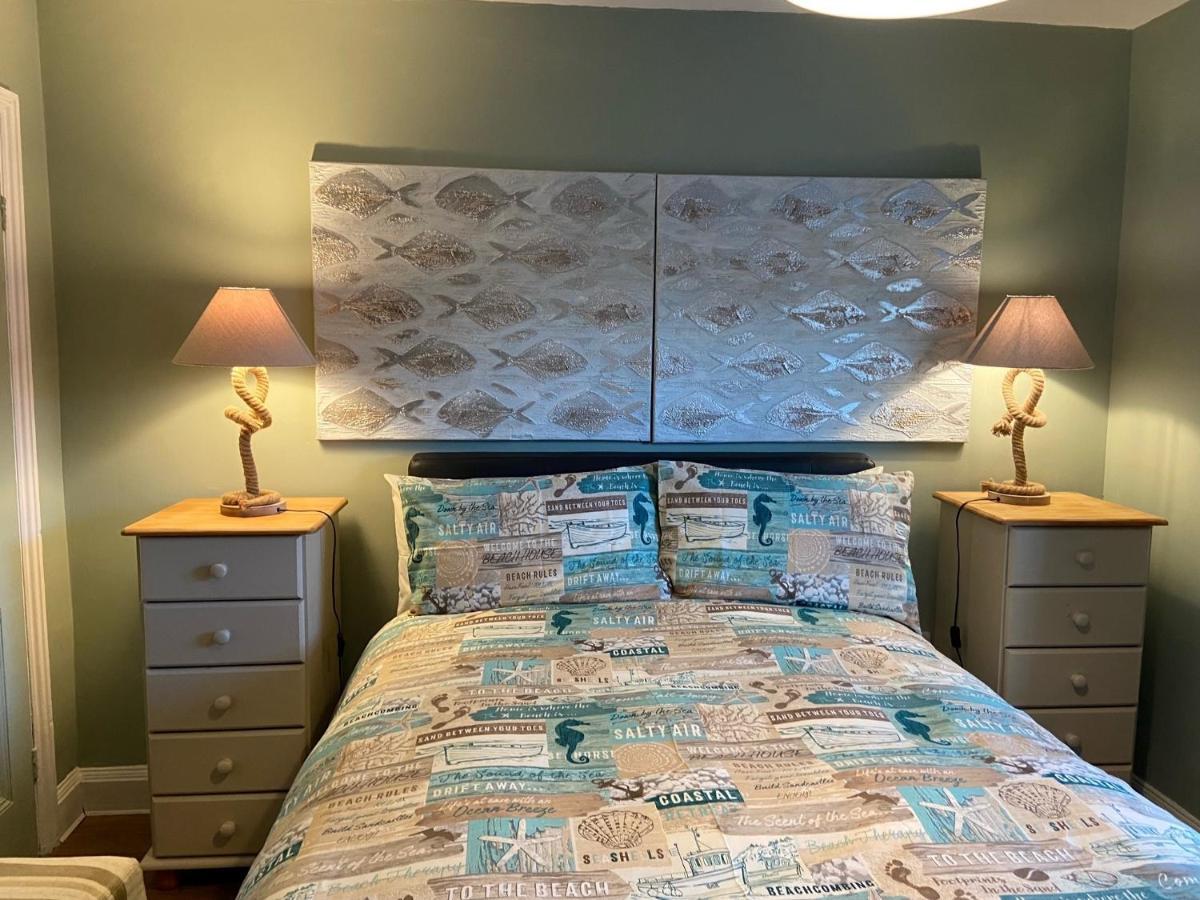 The Beaches En-Suite Rooms เรดคาร์ ภายนอก รูปภาพ